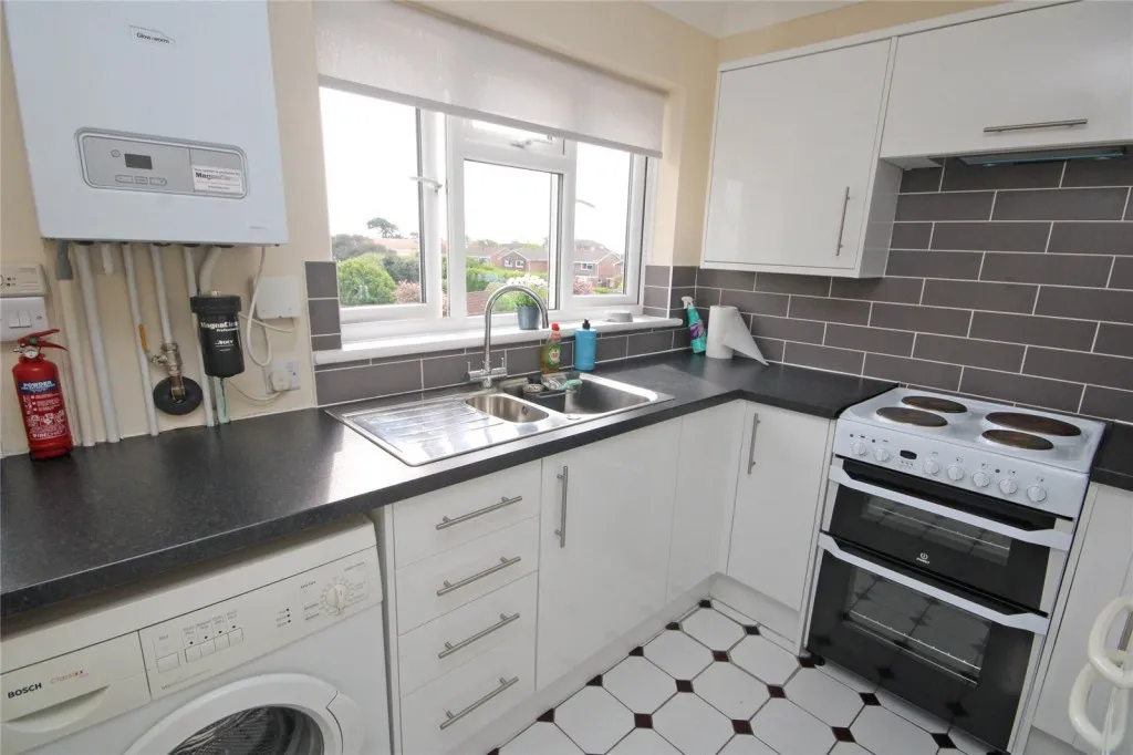 Barton on Sea, New Milton, photo 5