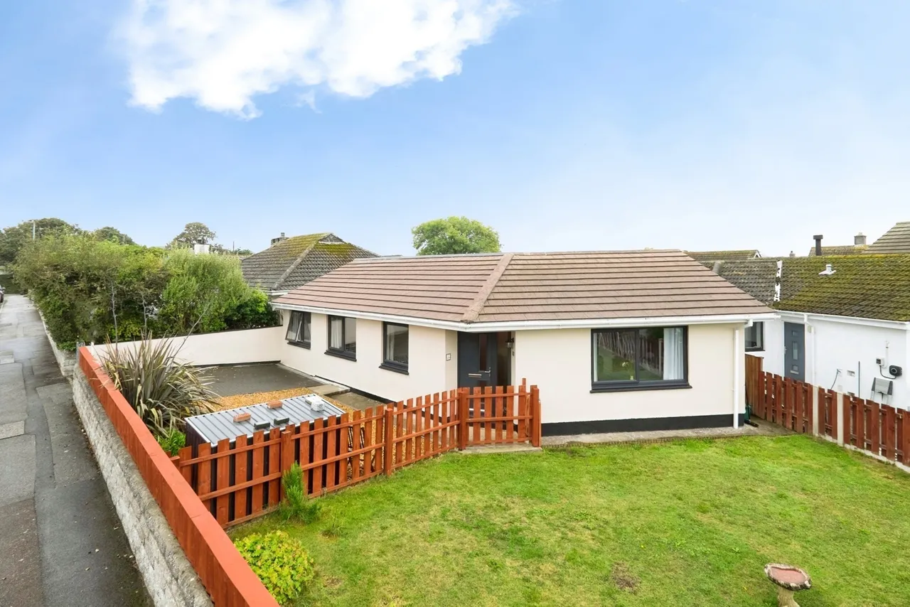 3 bed house for sale, Orchard Way, Goldsithney, TR20