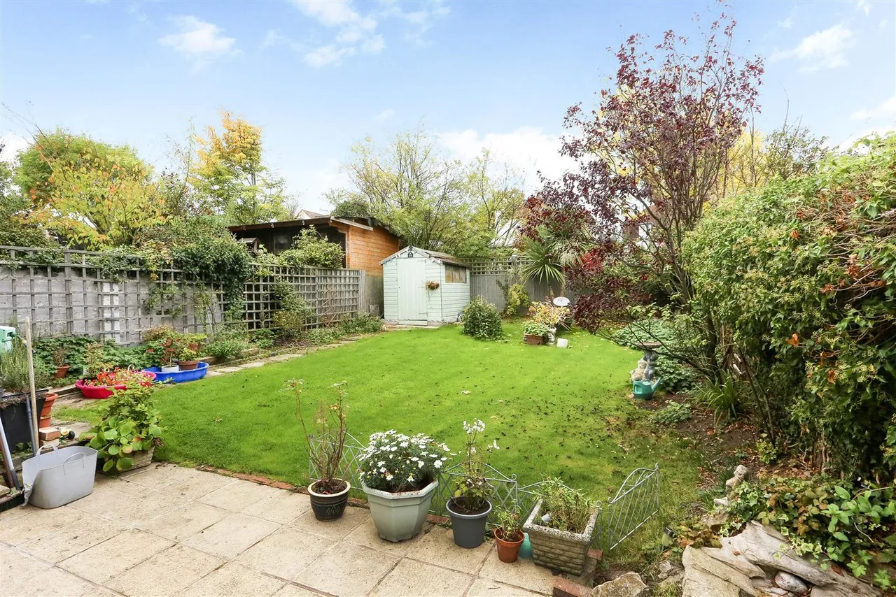 Oaks Avenue, Worcester Park, KT4, photo 11