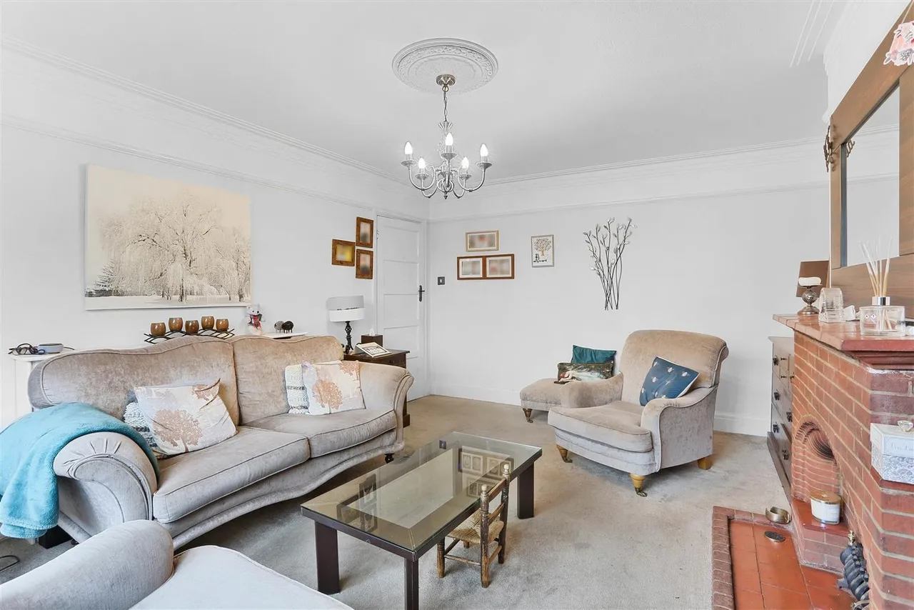 Oaks Avenue, Worcester Park, KT4, photo 7
