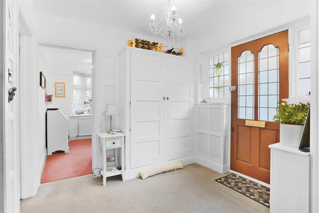 Oaks Avenue, Worcester Park, KT4, photo 13