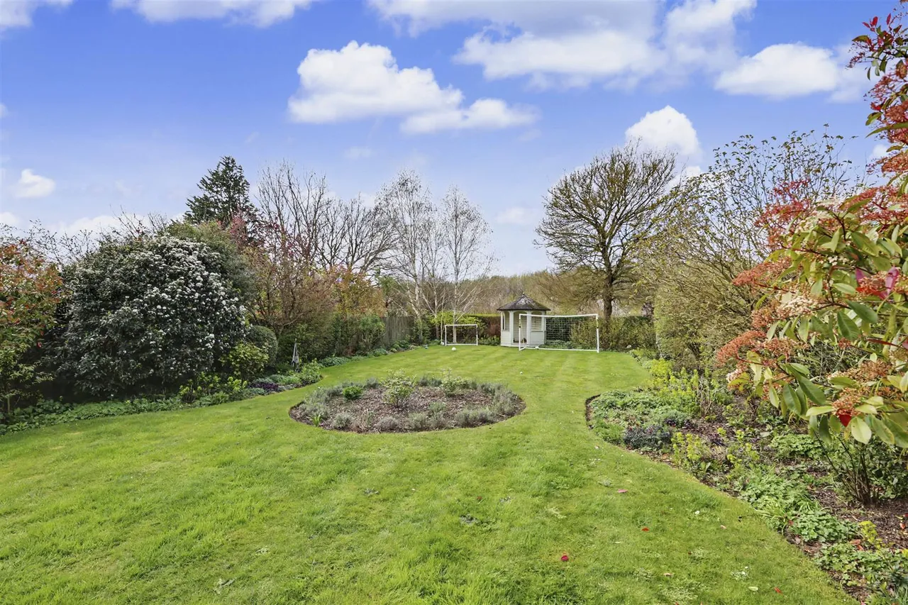 Maurice Close, Wimbish, CB10, photo 24