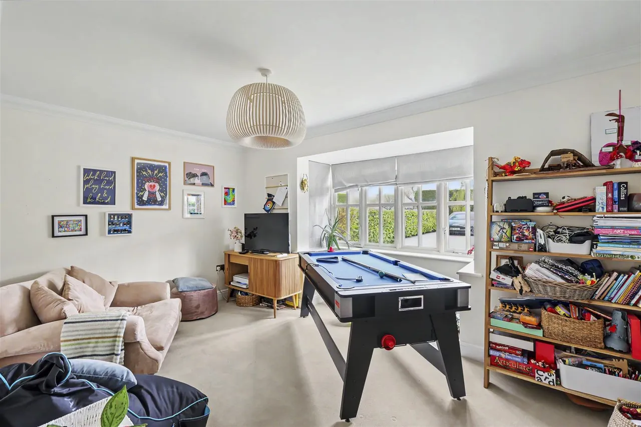 Maurice Close, Wimbish, CB10, photo 5