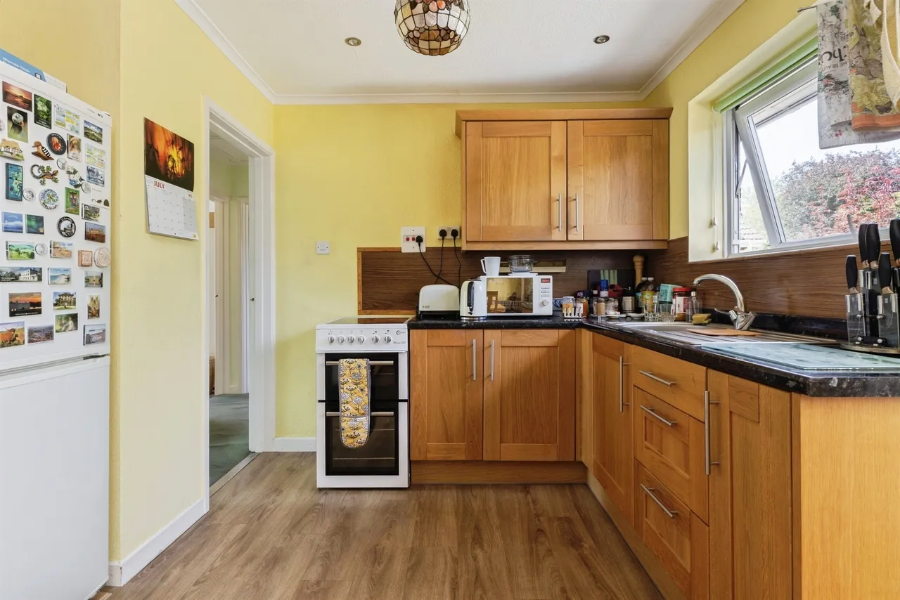 Hargham Road, Attleborough, photo 9