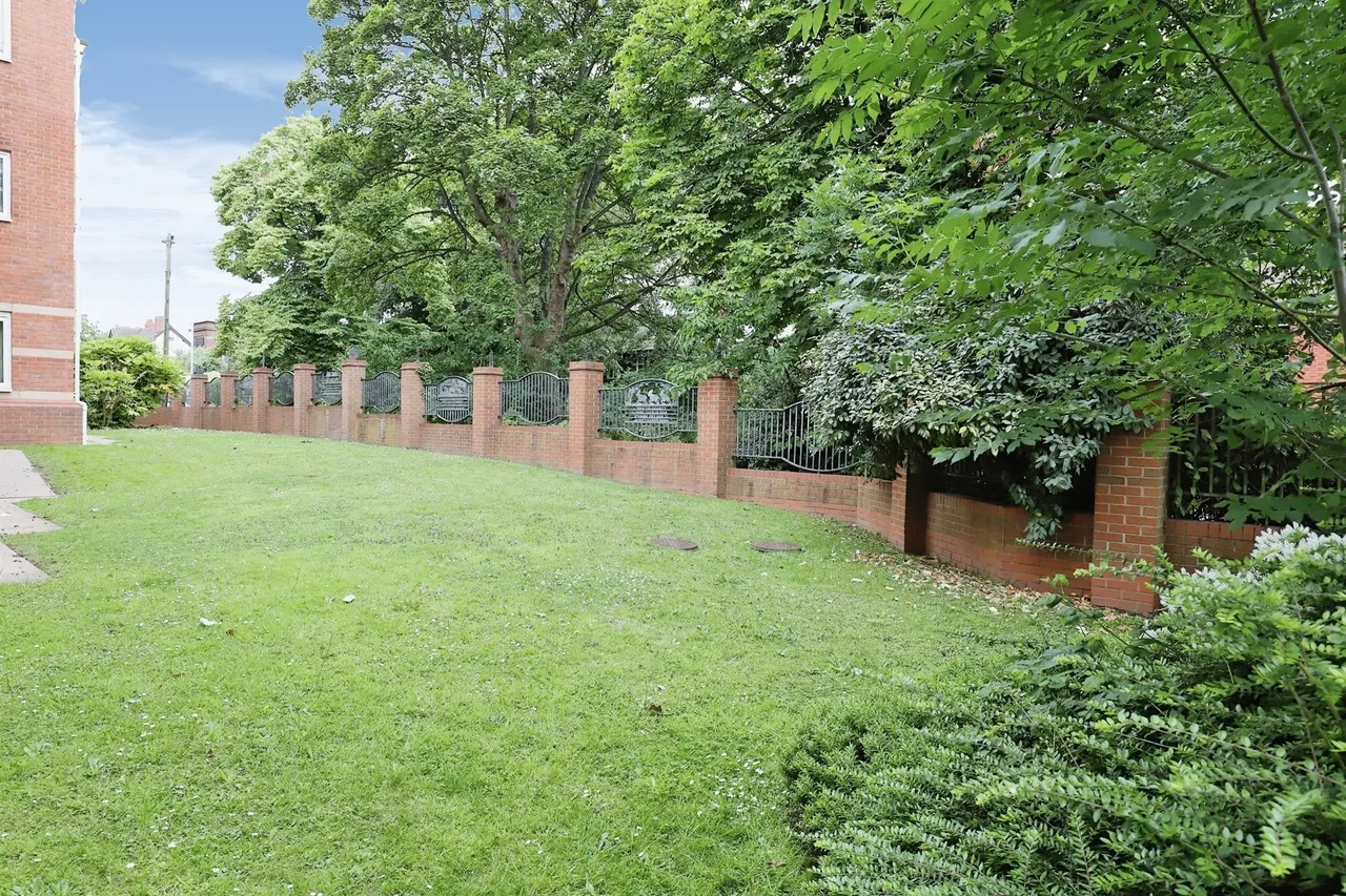 Rosemary Avenue, Wolverhampton, WV4, photo 15