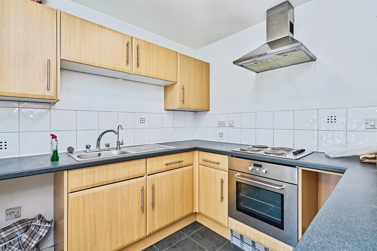 Rosemary Avenue, Wolverhampton, WV4, photo 2