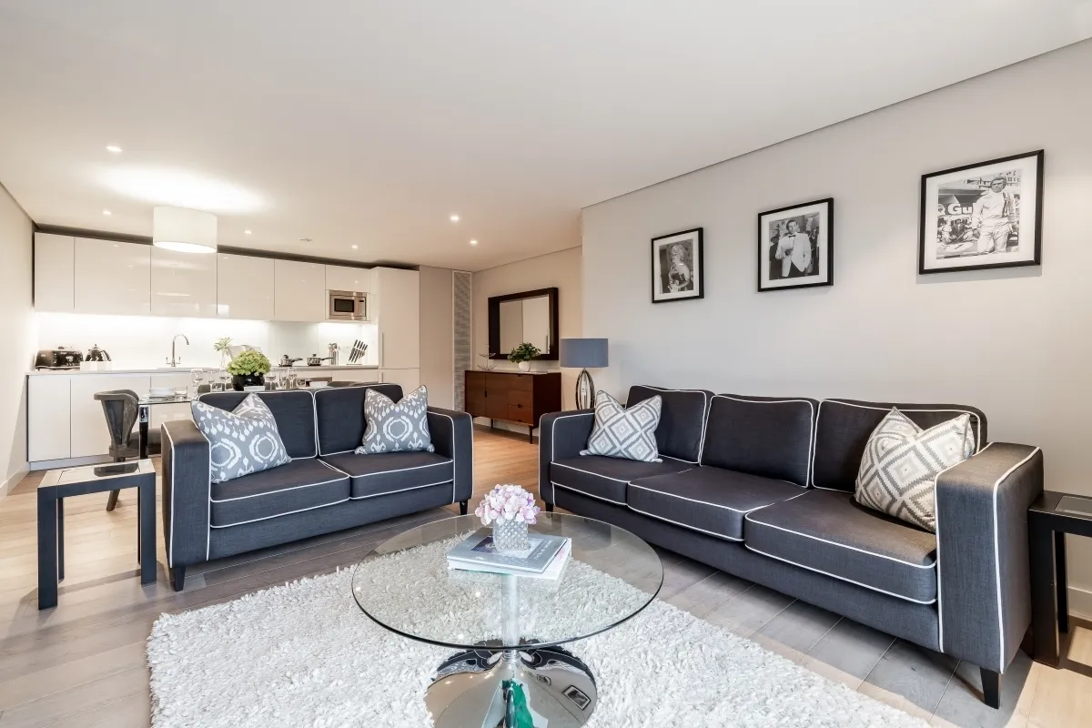 3 bed flat to rent — 4 Merchant Square Paddington W2
