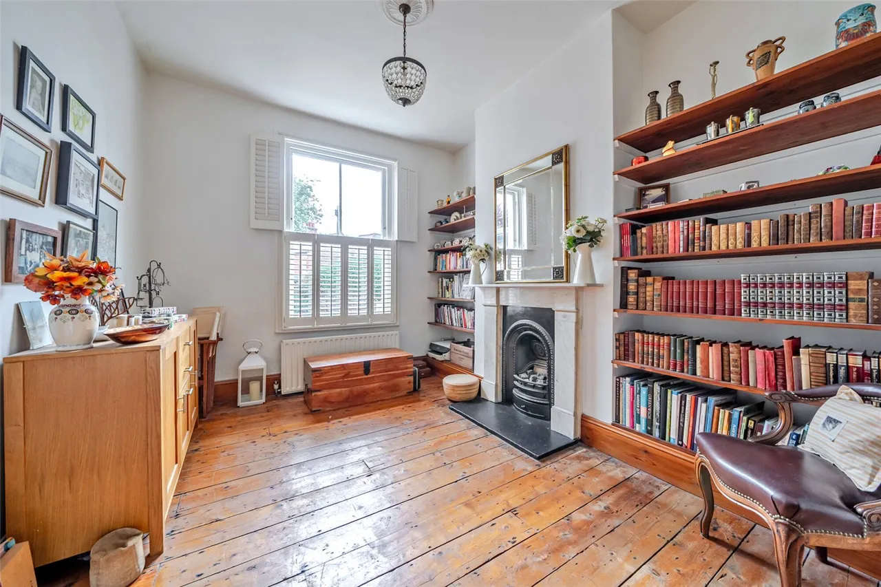 Furzefield Road, SE3, photo 19