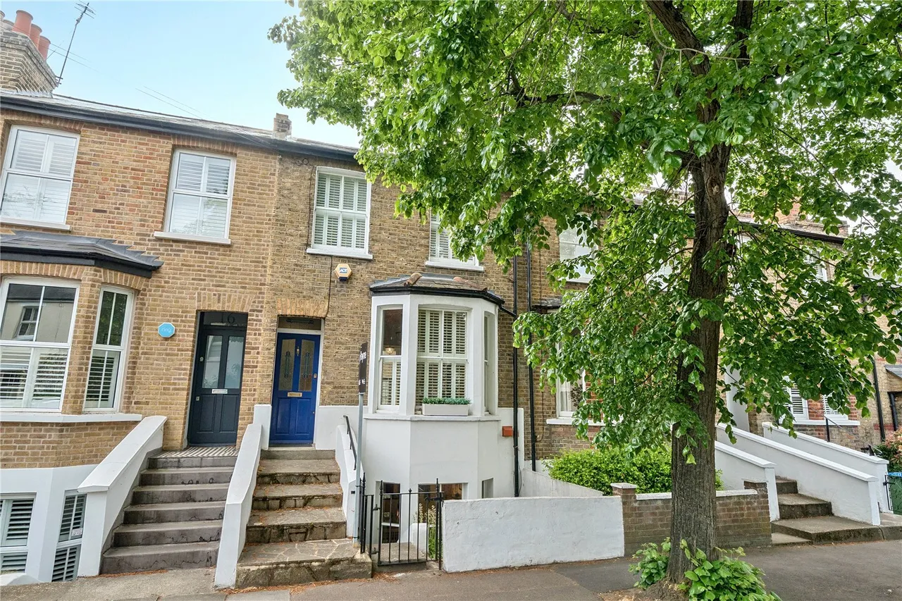 Furzefield Road, SE3, photo 13