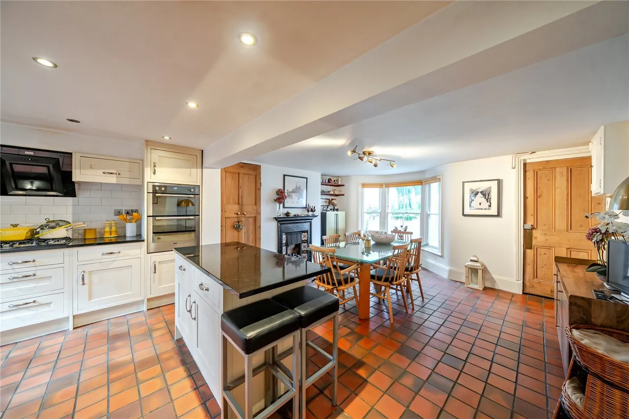 Furzefield Road, SE3, photo 24