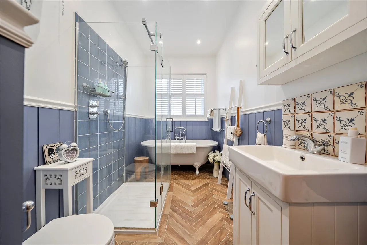 Furzefield Road, SE3, photo 2