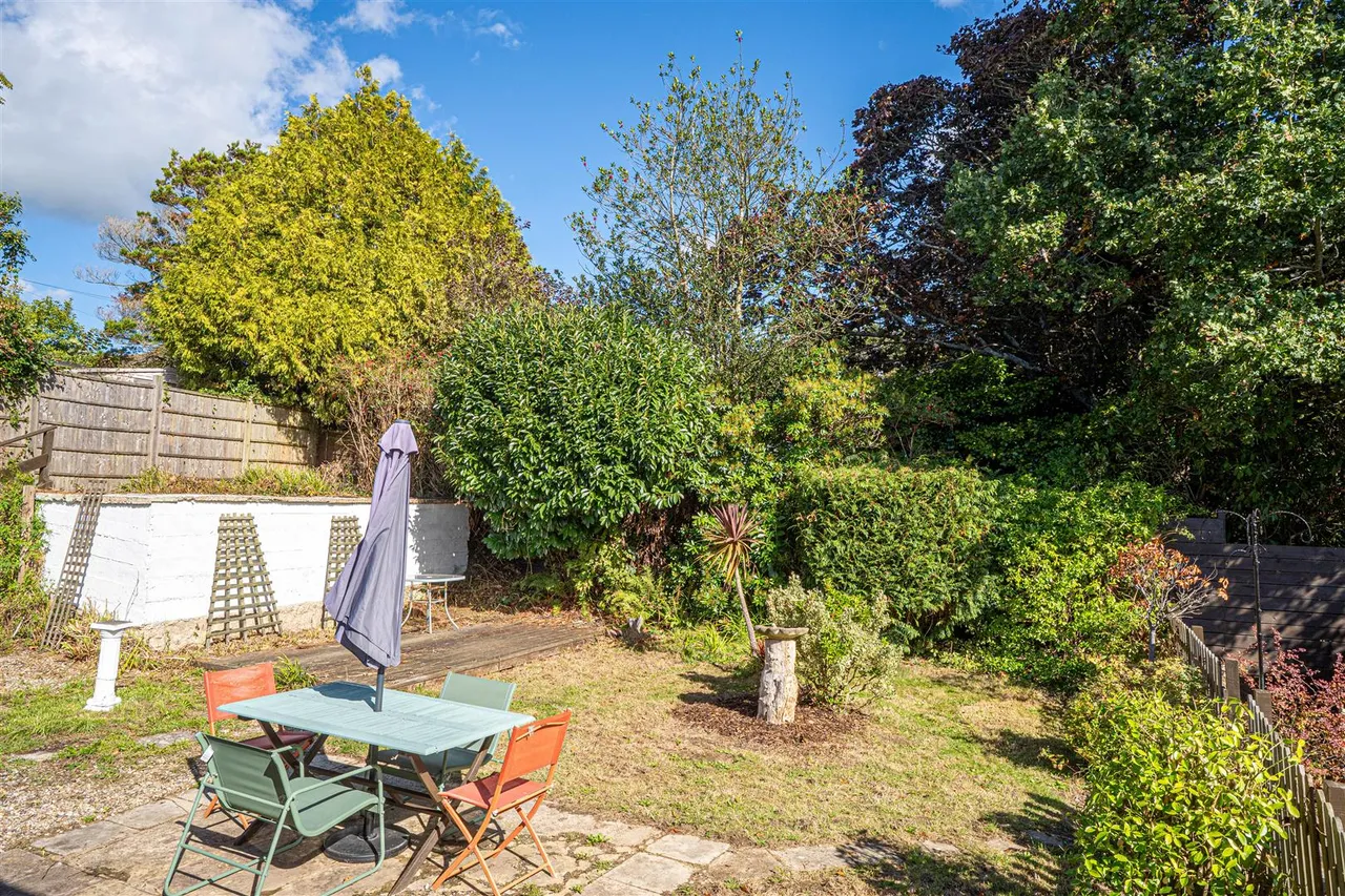 Willowbed Walk, Hastings, photo 16