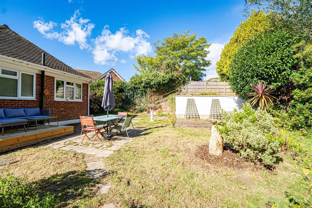 Willowbed Walk, Hastings, photo 17