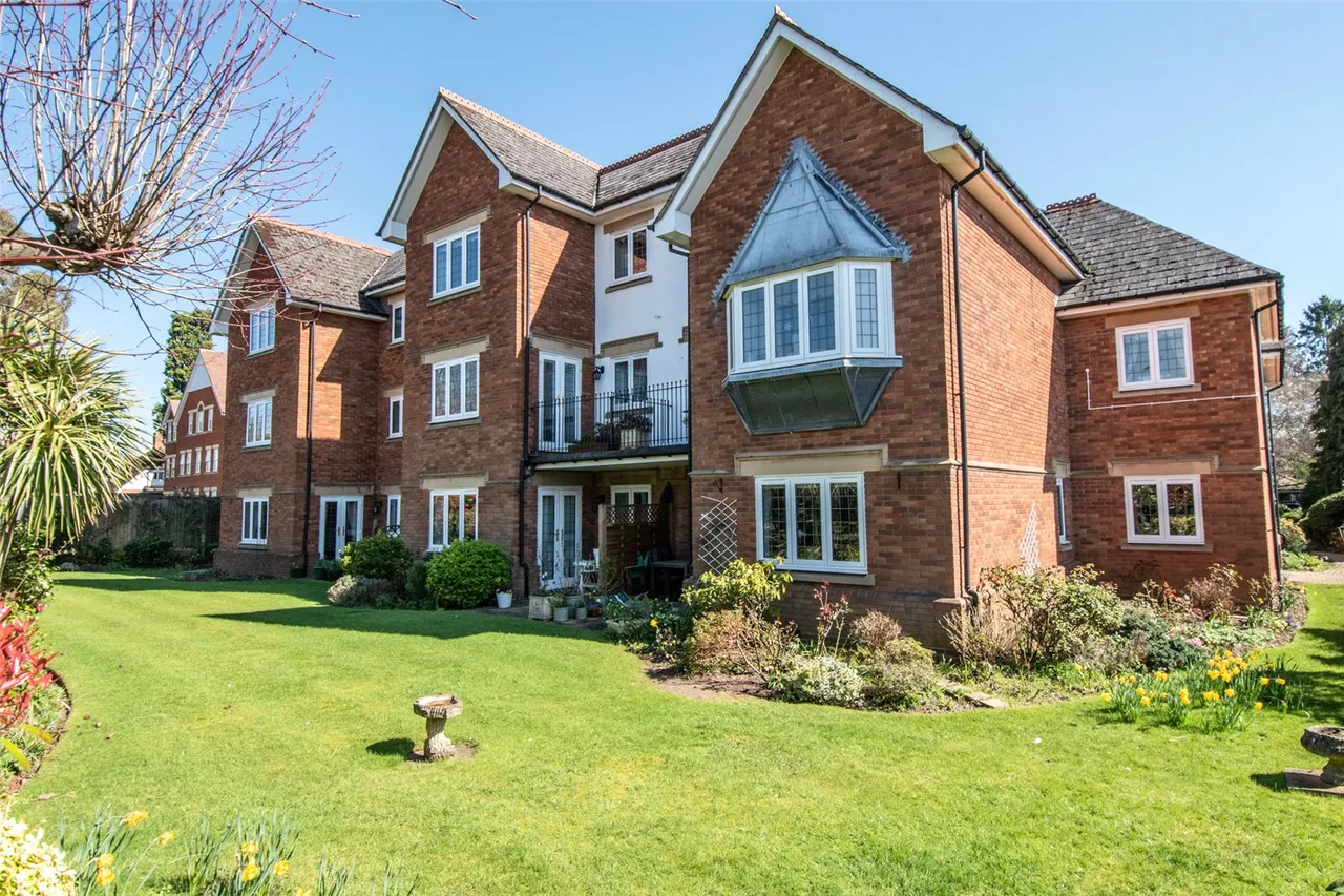 College Road, Bromsgrove, Worcestershire, B60 2NE, photo 21
