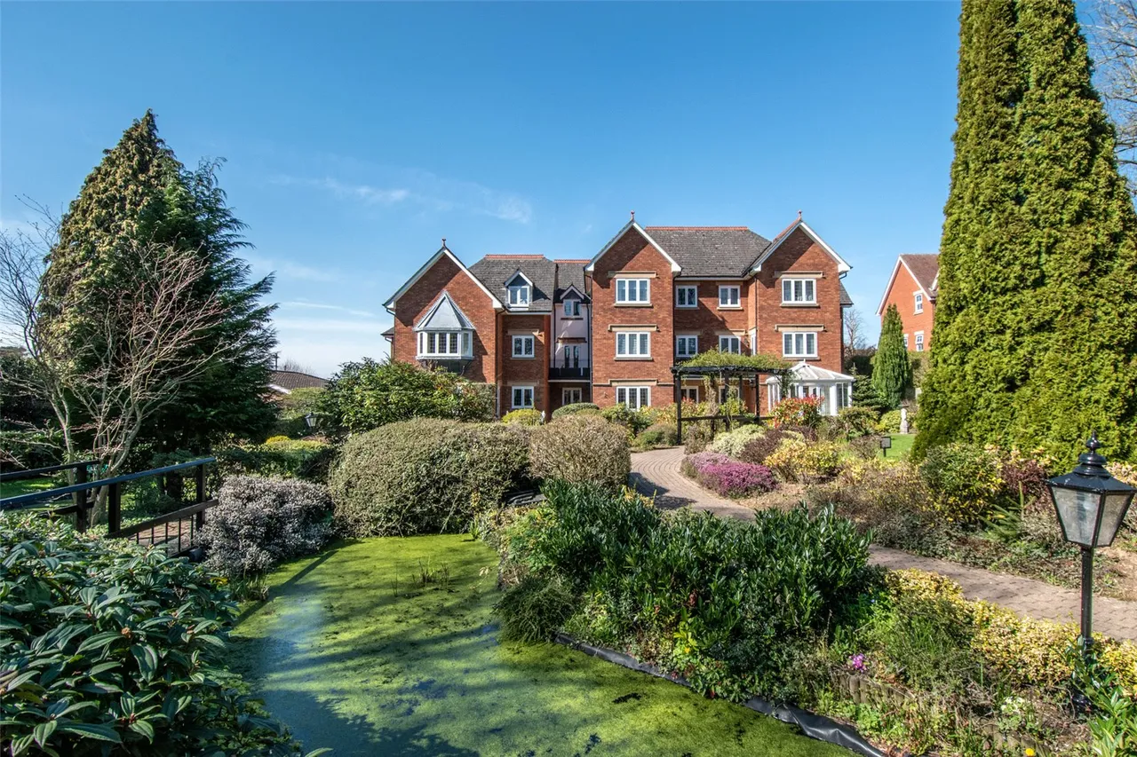 College Road, Bromsgrove, Worcestershire, B60 2NE, photo 20