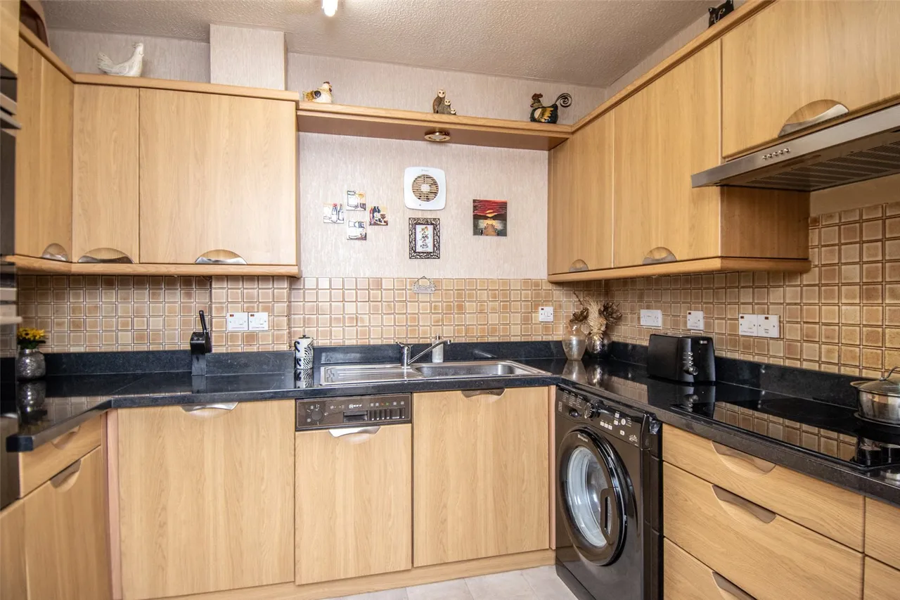 College Road, Bromsgrove, Worcestershire, B60 2NE, photo 15