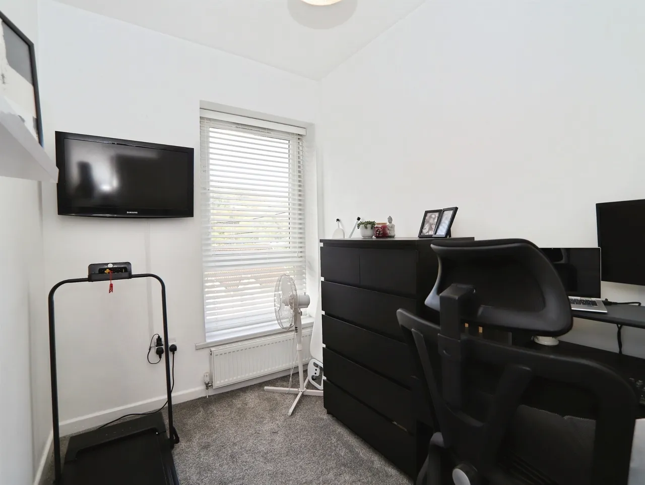 Caerphilly Road, Senghenydd, CF83, photo 12