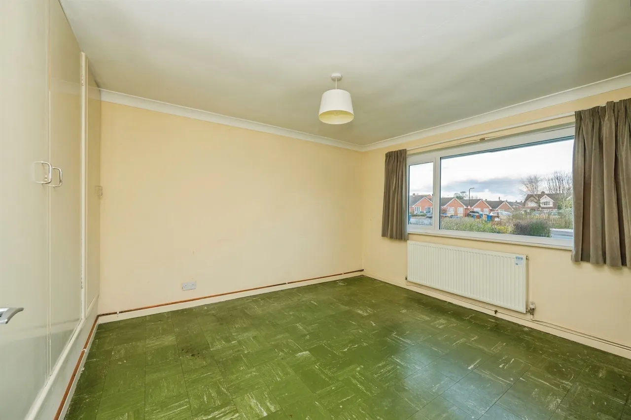 Churchill Crescent, Alrewas, Burton-On-Trent, photo 10