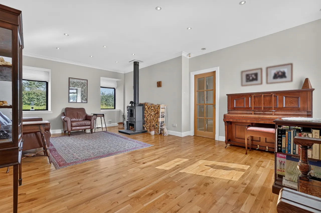 1 Langlands Cottage, West Kilbride Road, Dalry, KA24 5HH, photo 5