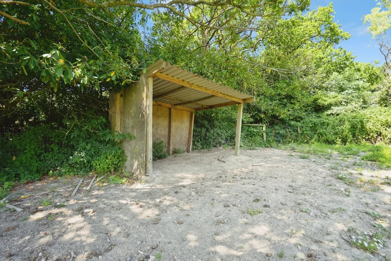 Hammerpond Road, Plummers Plain, RH13, photo 18