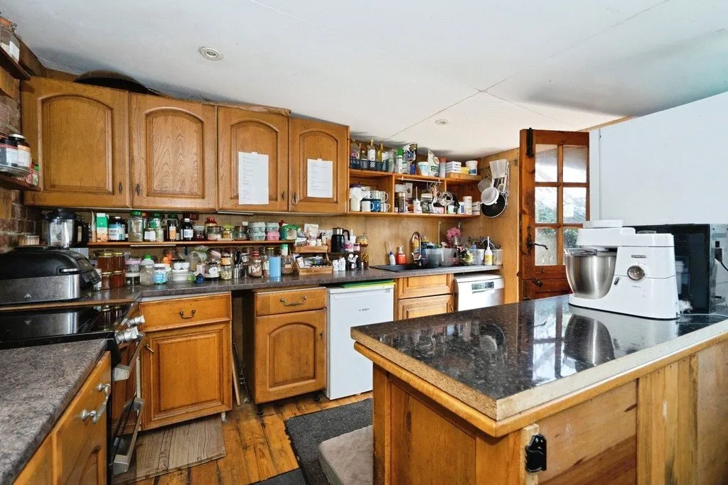 Hammerpond Road, Plummers Plain, RH13, photo 13