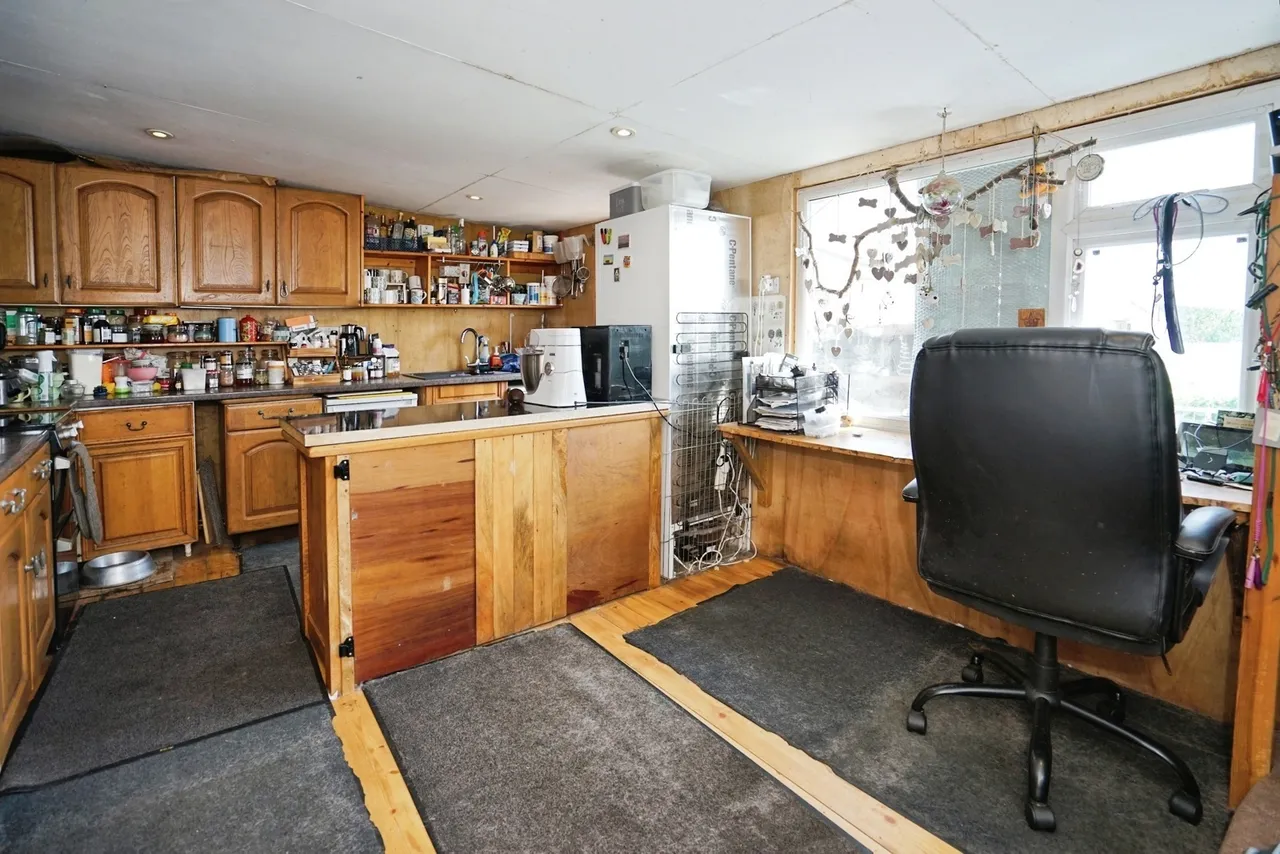 Hammerpond Road, Plummers Plain, RH13, photo 24