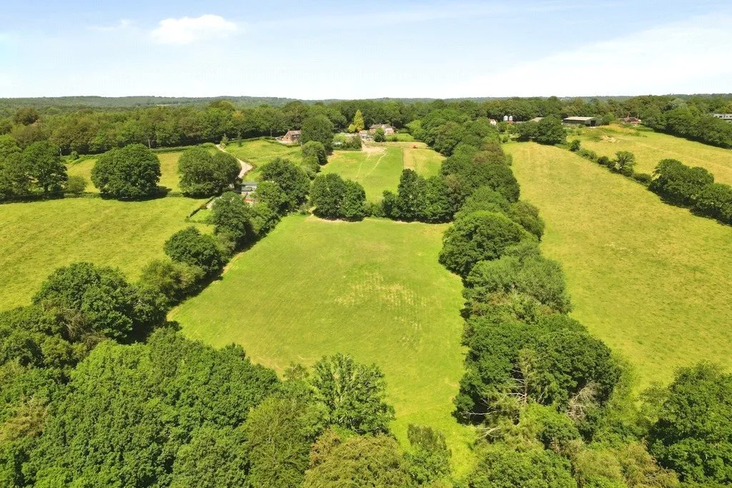 Hammerpond Road, Plummers Plain, RH13, photo 10