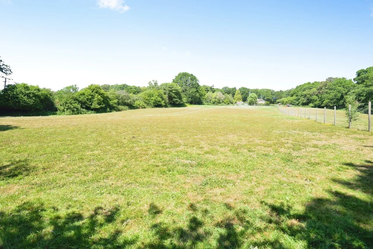 Hammerpond Road, Plummers Plain, RH13, photo 6