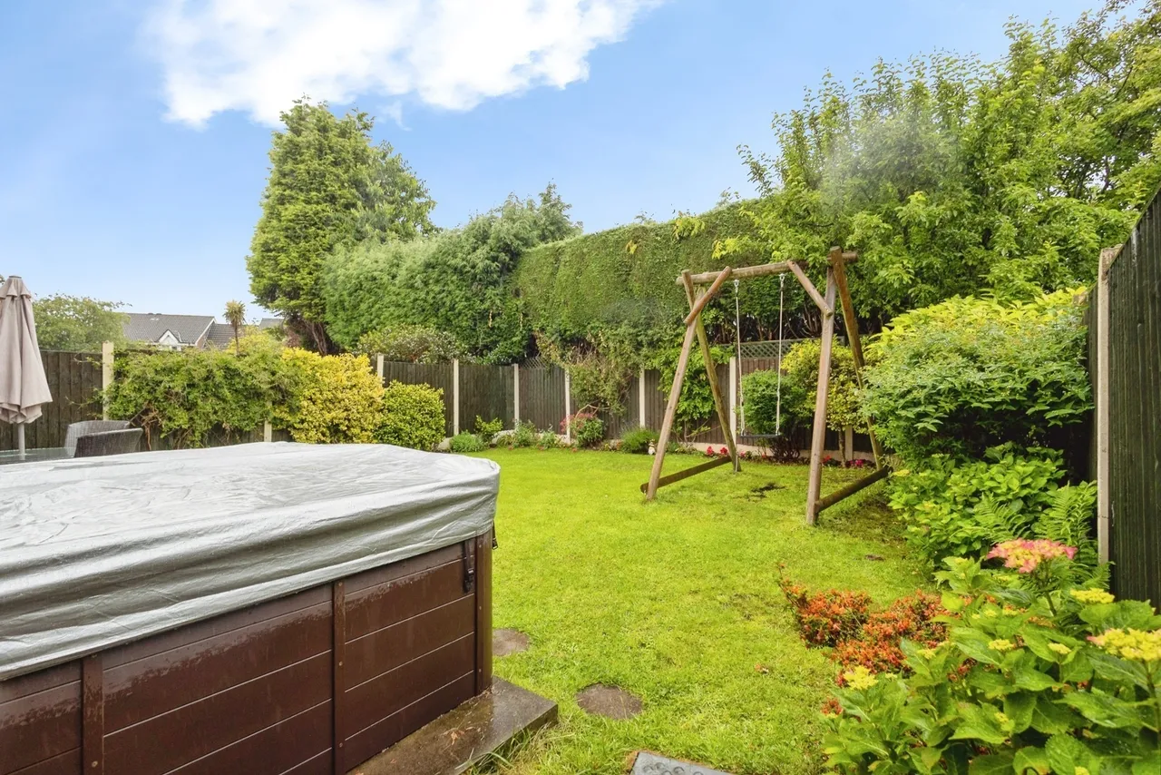Moorside Lane, Denton, Manchester, Greater Manchester, M34, photo 23