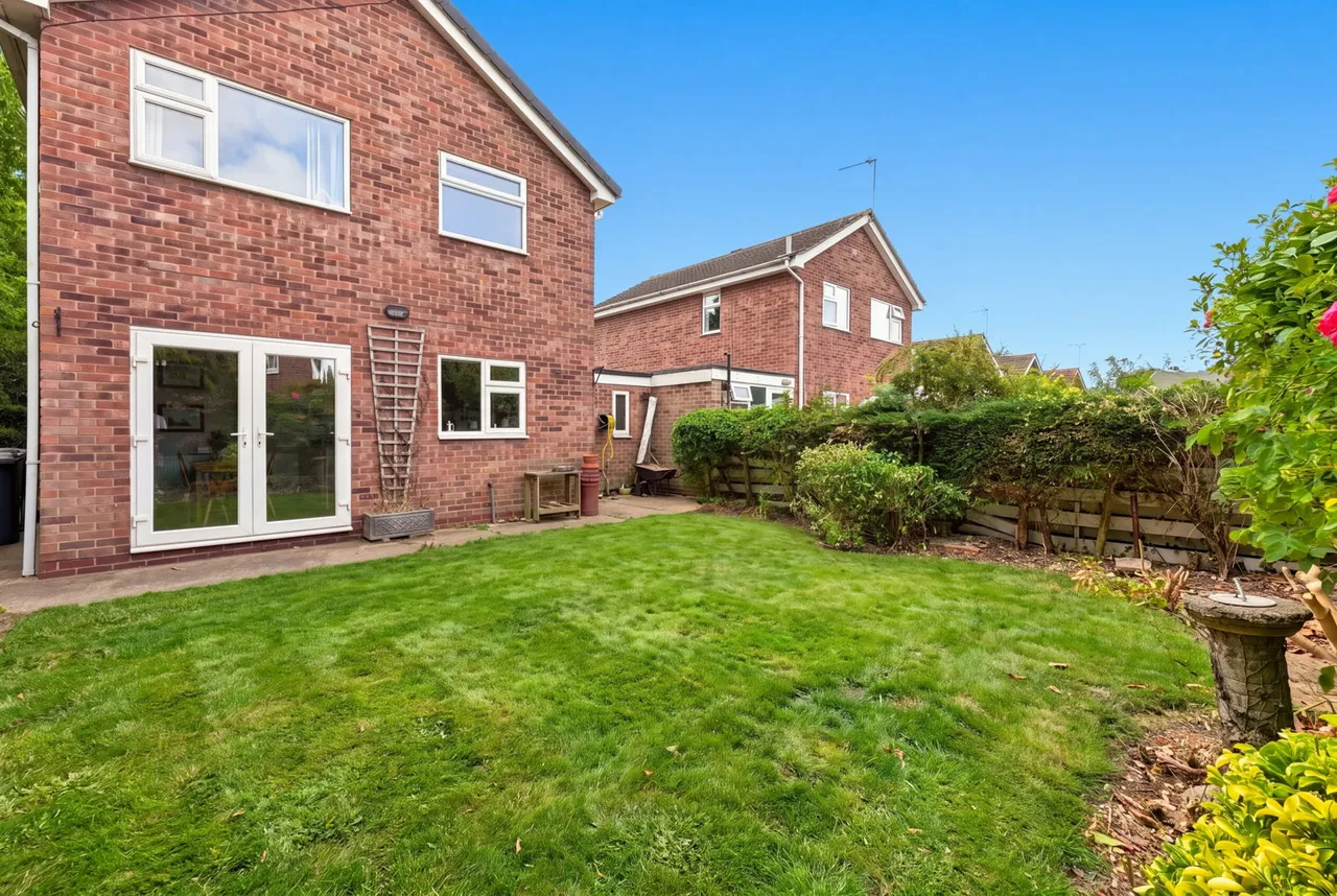 Maple Close, Radcliffe on Trent, NG12, photo 23