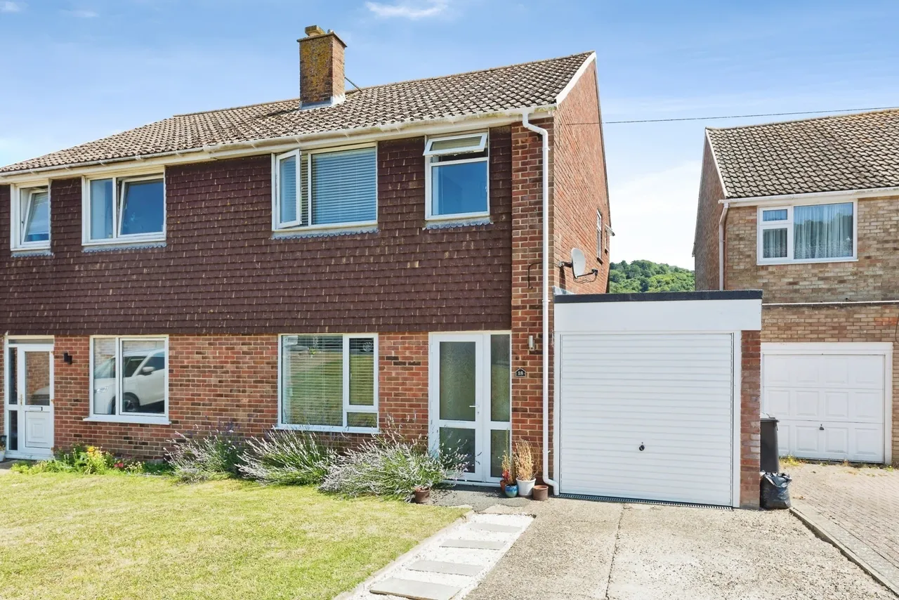 3 bed house for sale — Orchard Drive, River, Dover, Kent, CT17