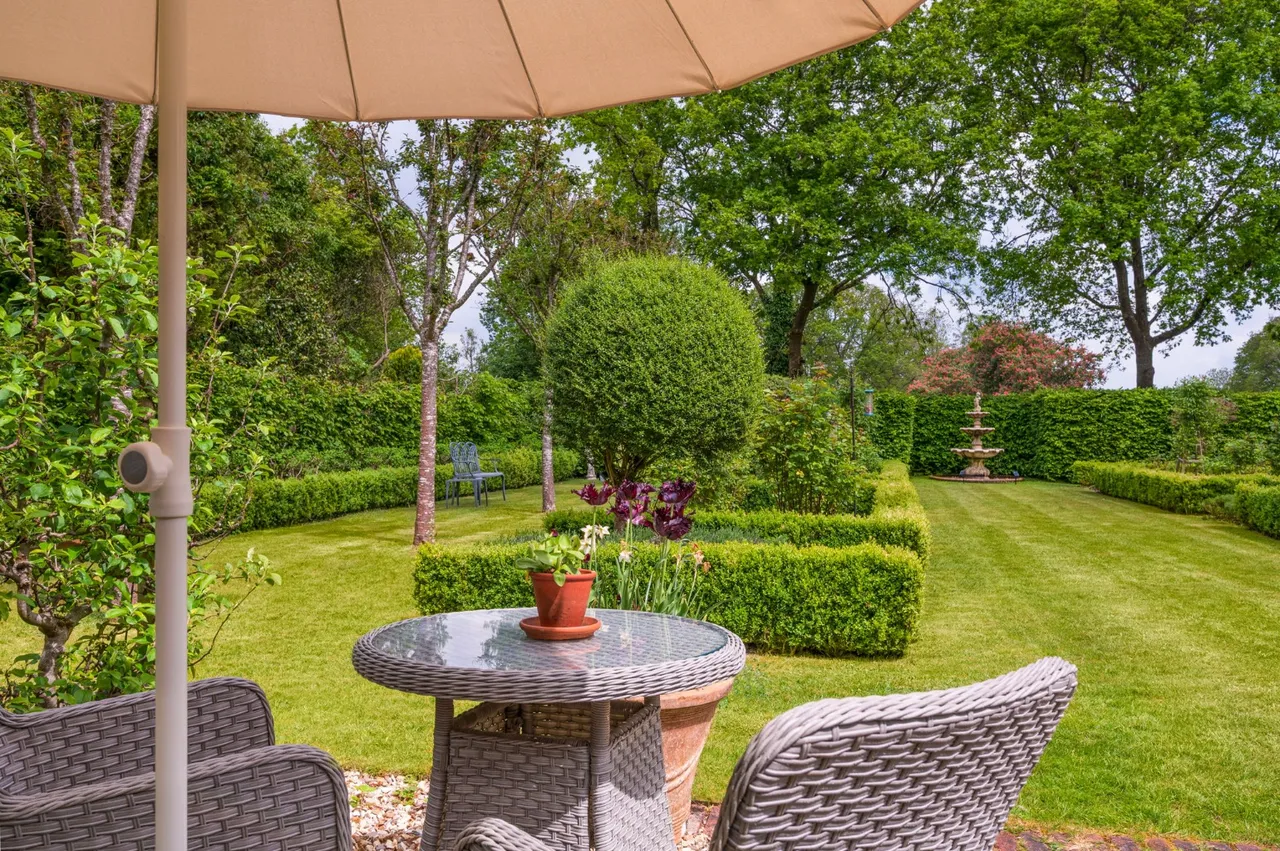 Stockcross, Newbury, RG20, photo 24