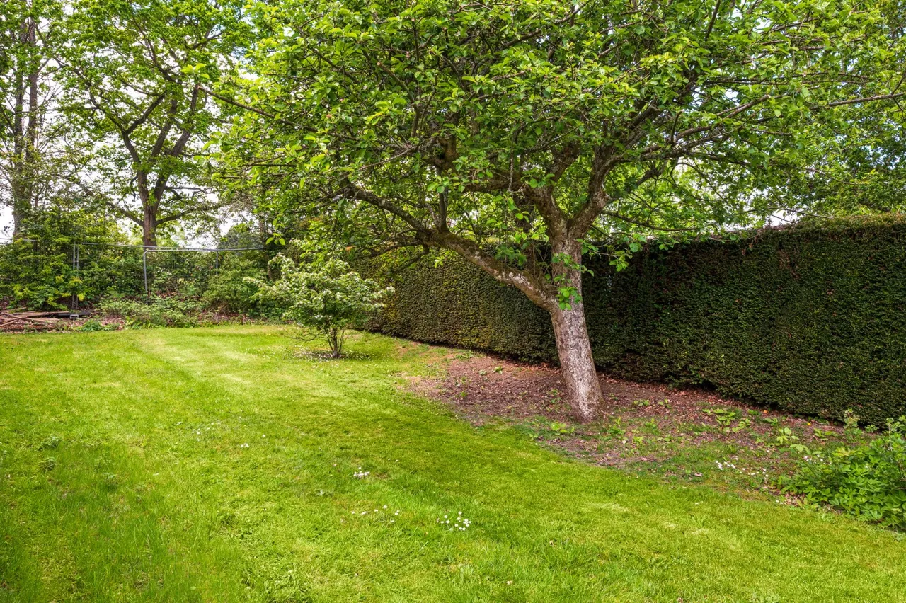 Stockcross, Newbury, RG20, photo 28