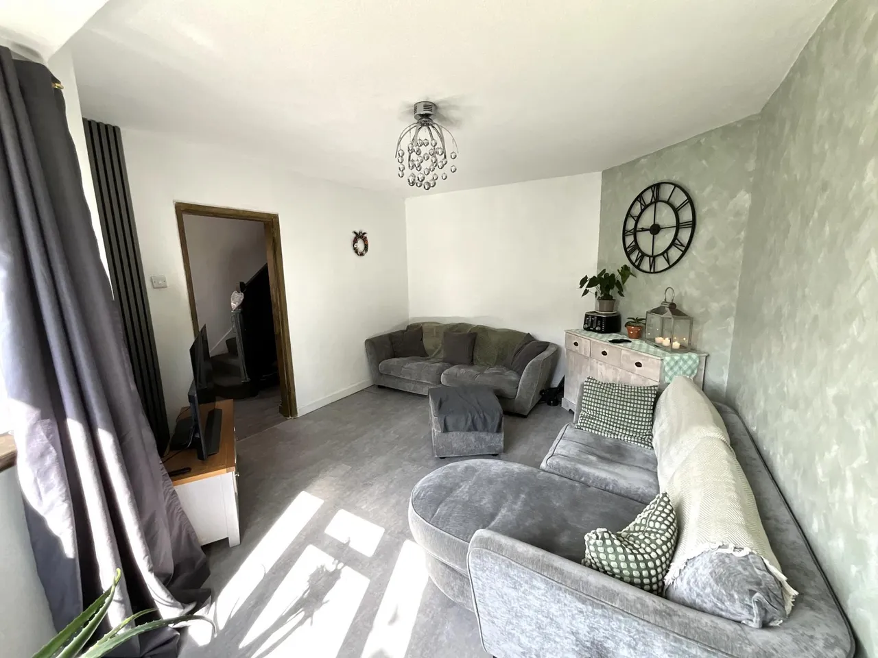 Dovedale Circle, Ilkeston, DE7, photo 5