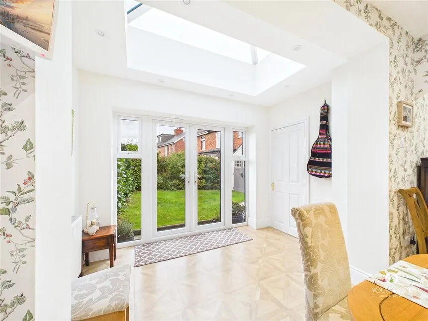 Burnbank Avenue, South Wellfield, NE25, photo 6