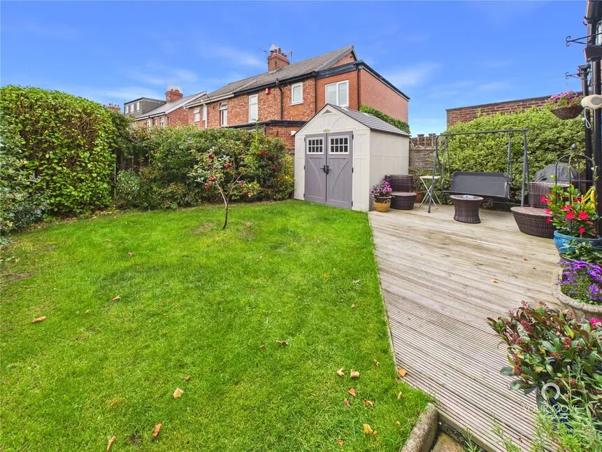 Burnbank Avenue, South Wellfield, NE25, photo 2