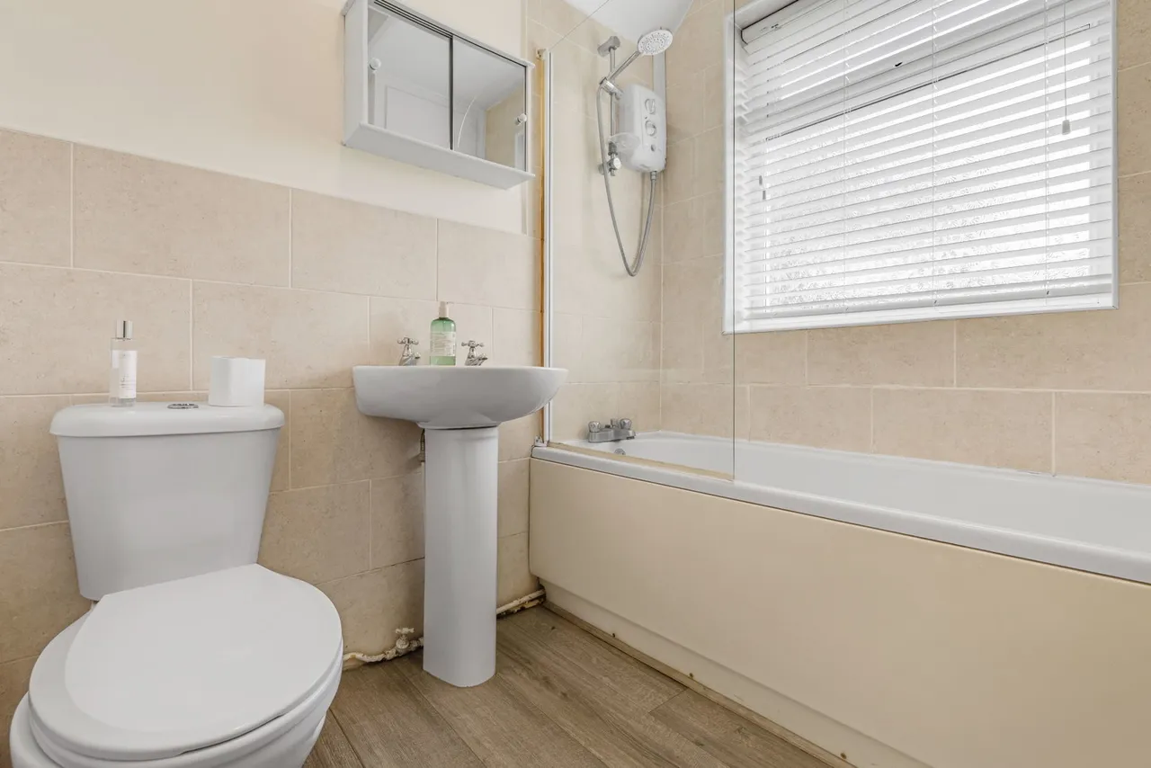 Ridge Road, Kingswinford, DY6, photo 18
