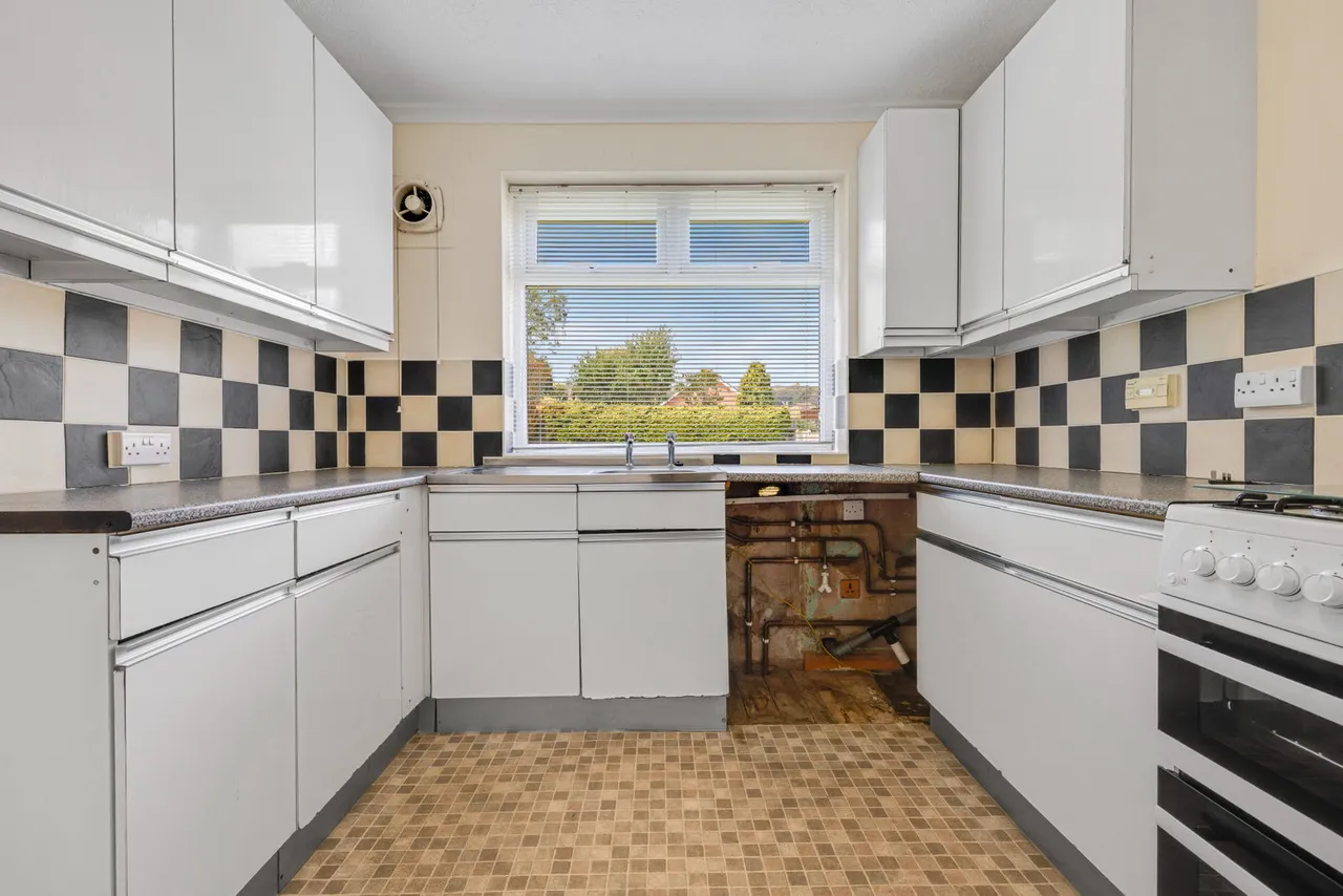 Ridge Road, Kingswinford, DY6, photo 10