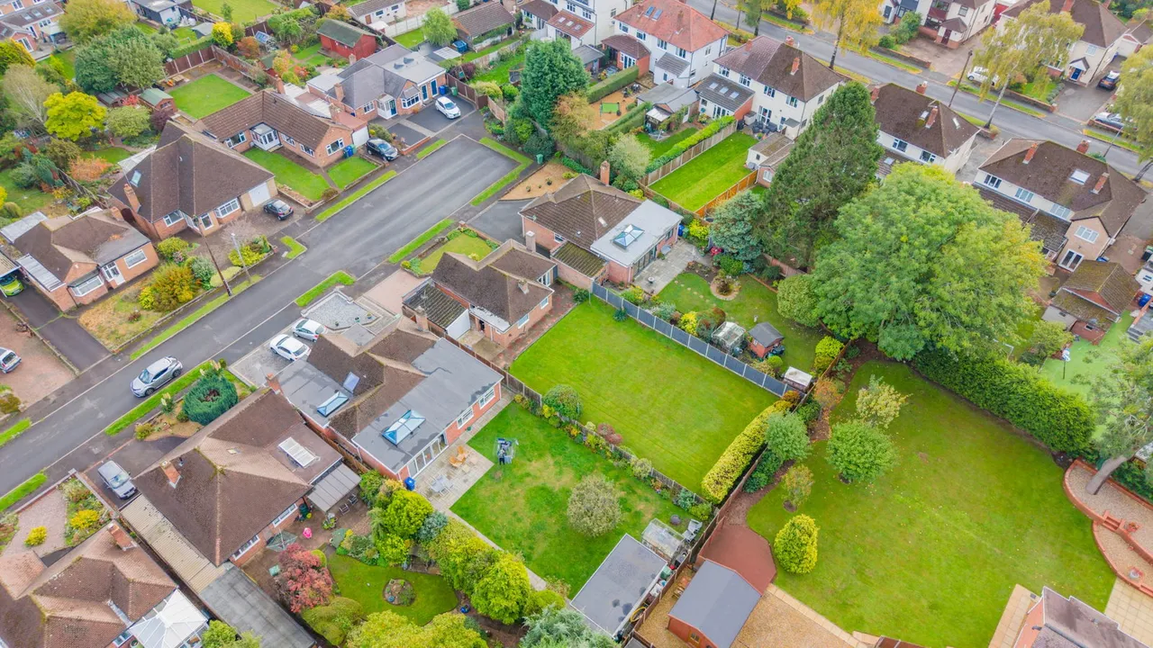 Ridge Road, Kingswinford, DY6, photo 33