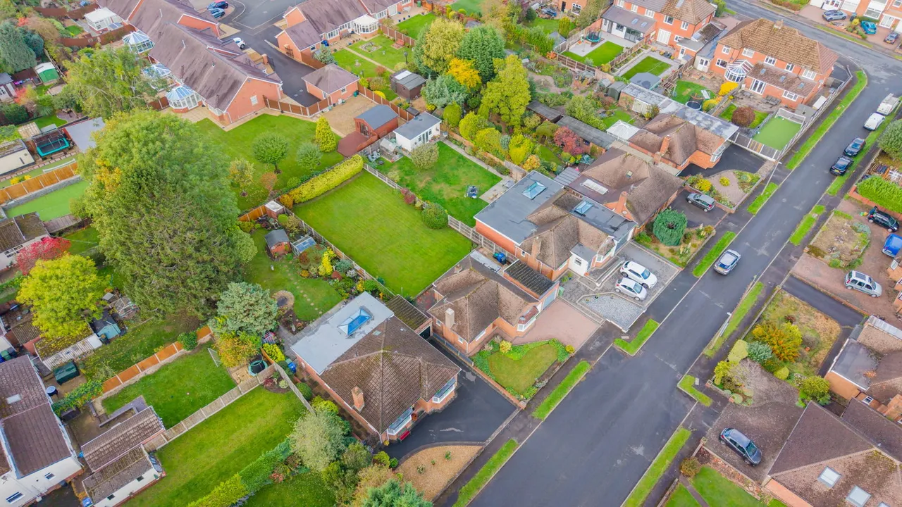 Ridge Road, Kingswinford, DY6, photo 36