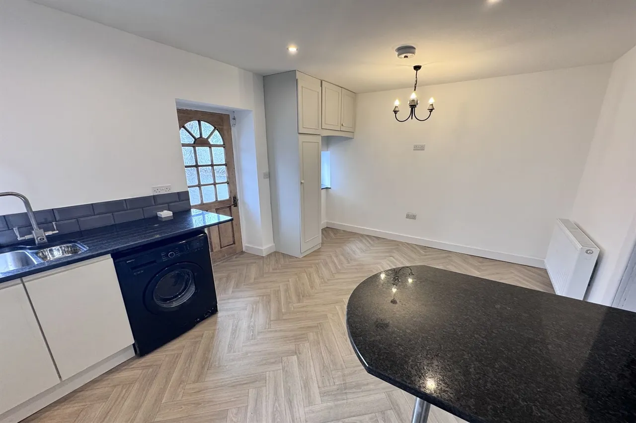 Burlow Road, Buxton, photo 7