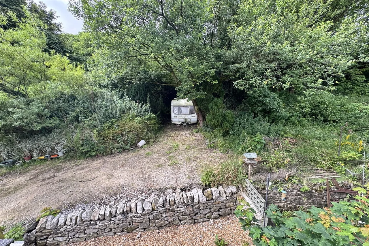 Burlow Road, Buxton, photo 9