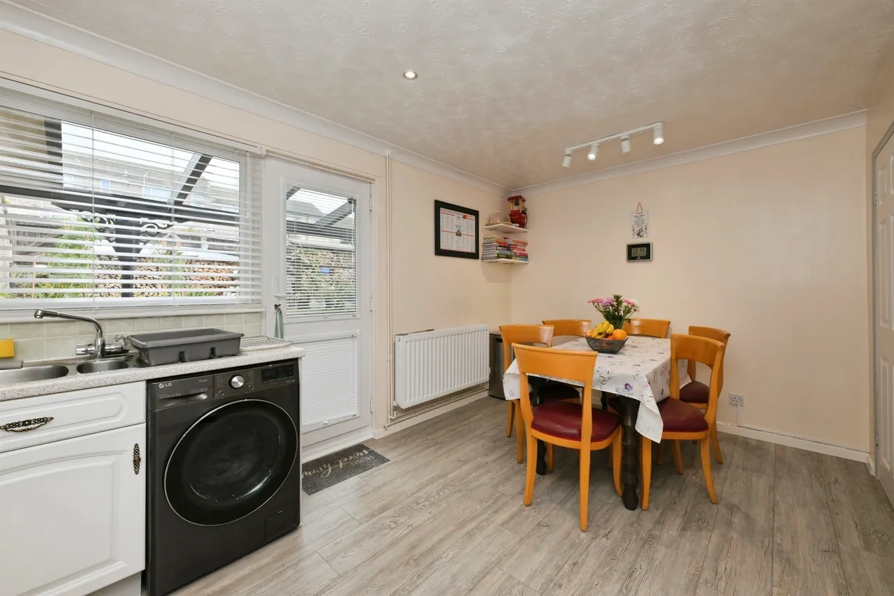 Sandpiper Close, Haverhill, photo 5