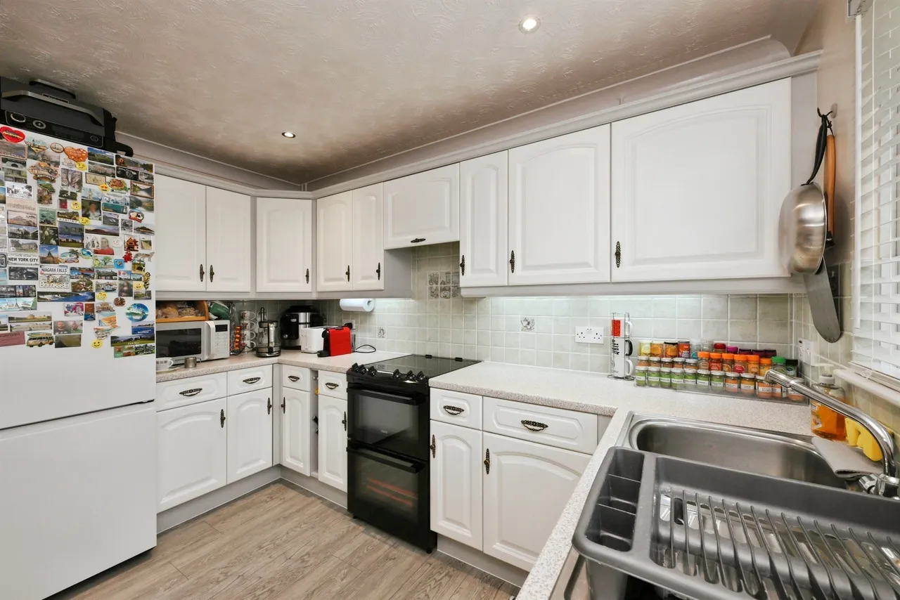 Sandpiper Close, Haverhill, photo 4