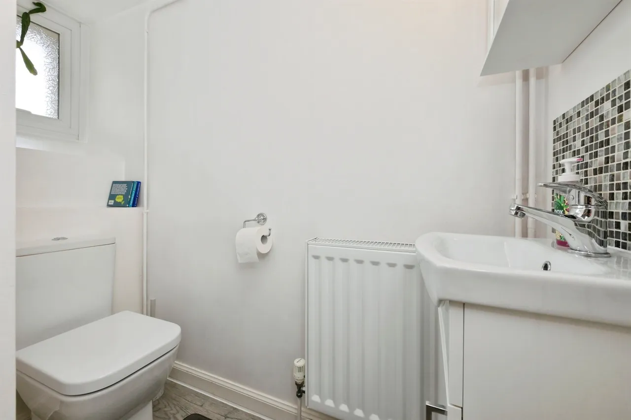 Sandpiper Close, Haverhill, photo 7