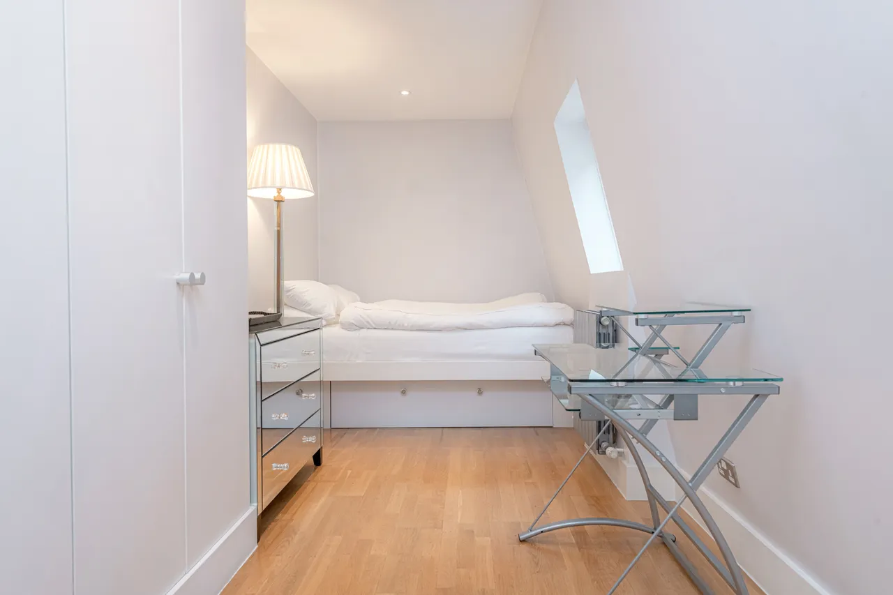 Woodstock Mews, Marylebone, London, photo 11