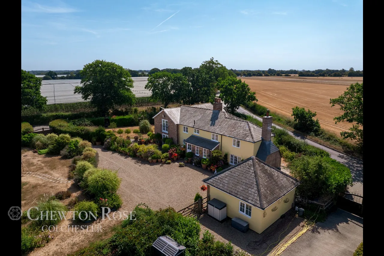 Stoke Road, Leavenheath, photo 18