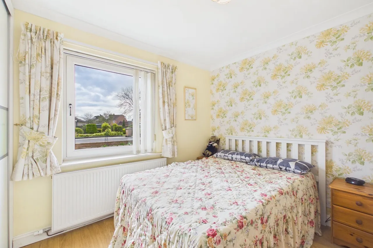 Halifax Close, Pocklington, YO42, photo 12
