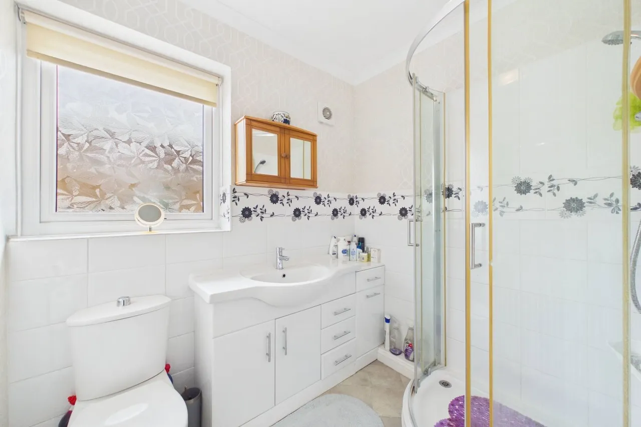 Halifax Close, Pocklington, YO42, photo 16