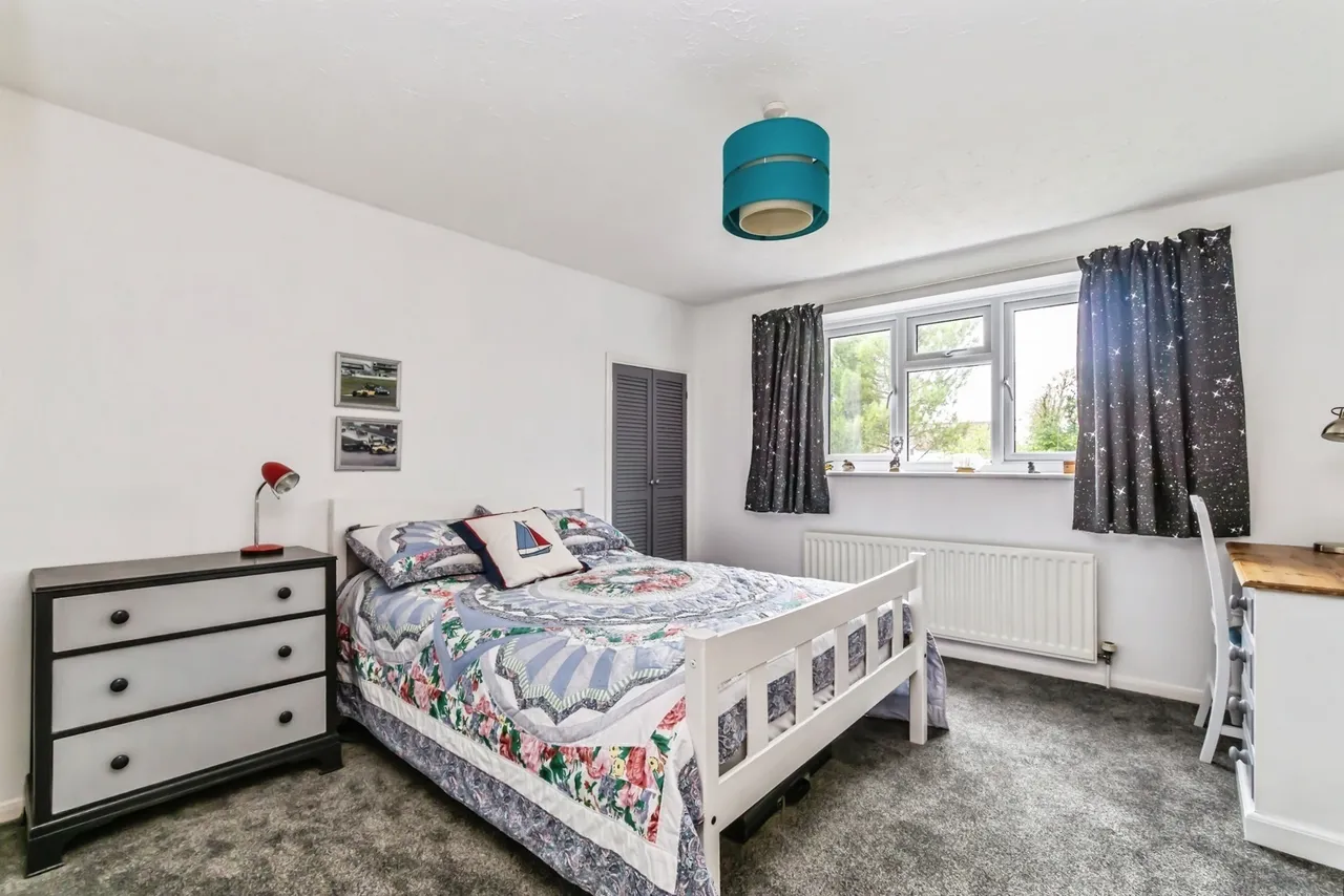 Hempstead Lane, Hailsham, BN27, photo 13